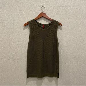 Love Scarlet brand green texture knit sweater vest